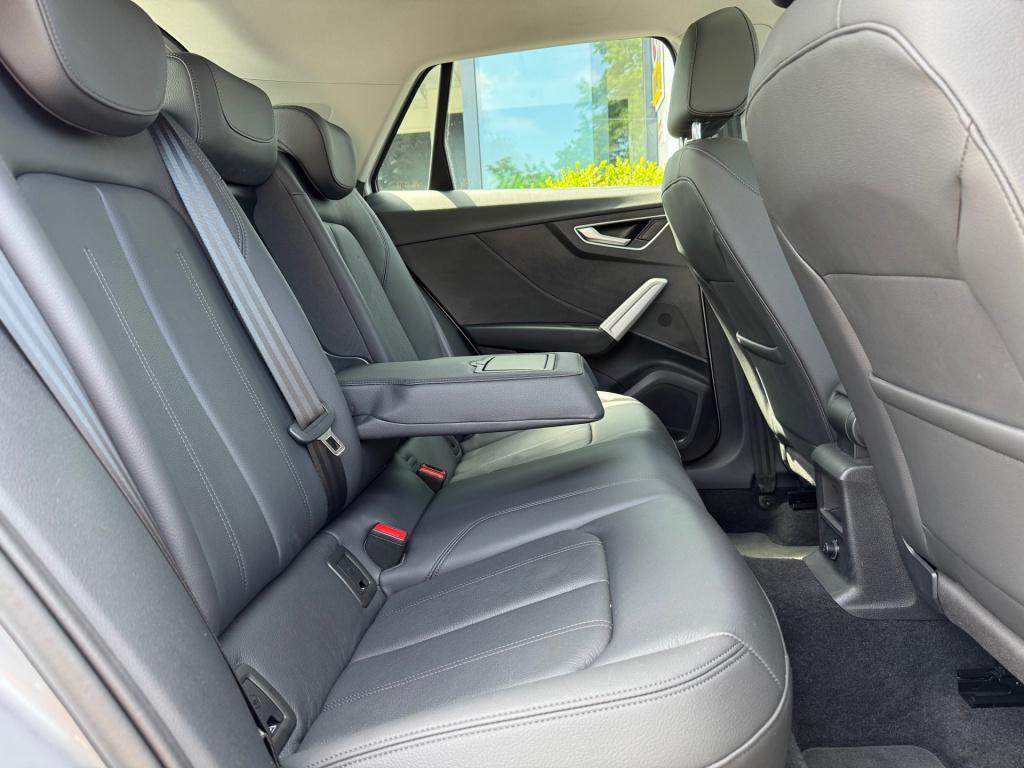 Audi Q2 35 tfsi * panoramadak * virtual cockpit * keyless * leder