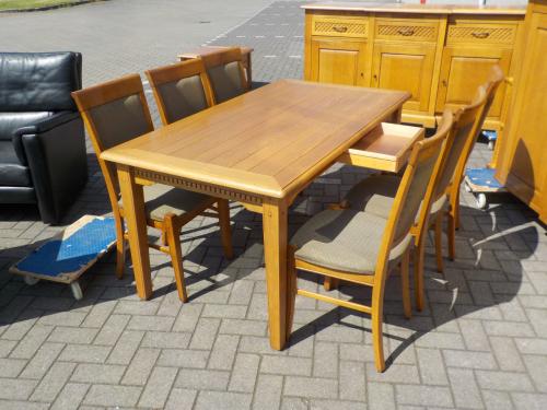 Blank eiken tafel 160 x 85 cm + 6 stoelen in goede tot zeer goede staat