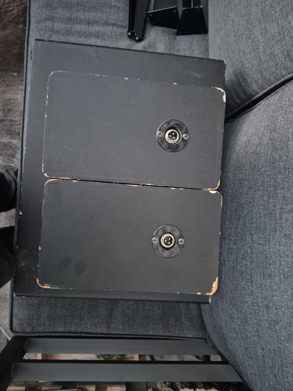 Subwoofer + 2speakers + mengpaneeltje