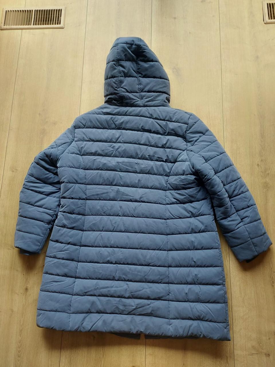 Splinternieuwe lange gewatteerde jas, 2-in-1 look indigo (maat 52)