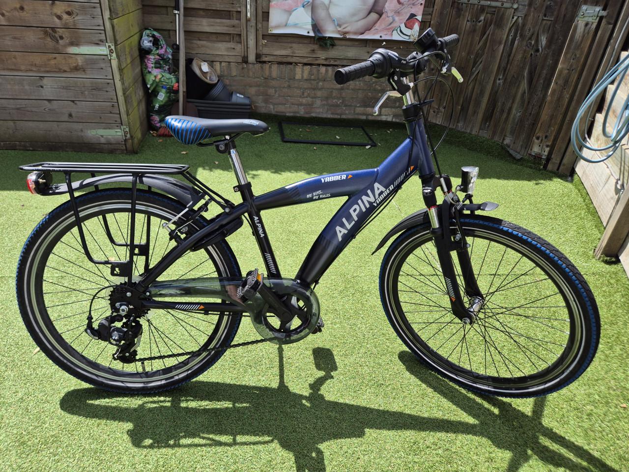 Alpina yabber 24" 7 versnellingen