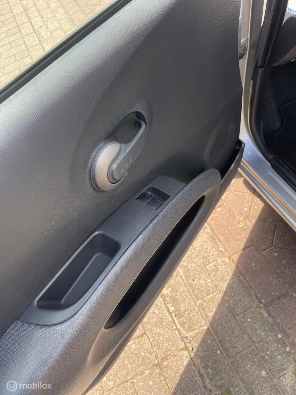 Nissan Micra 1.0 pure in prijs verlaagd