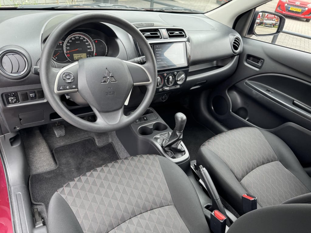 Mitsubishi Space Star 1.2 connect+ | apple carplay/android auto | aircondit