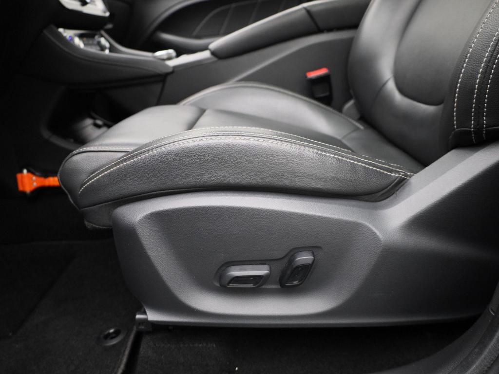 MG Zs Ev luxury 45 kwh