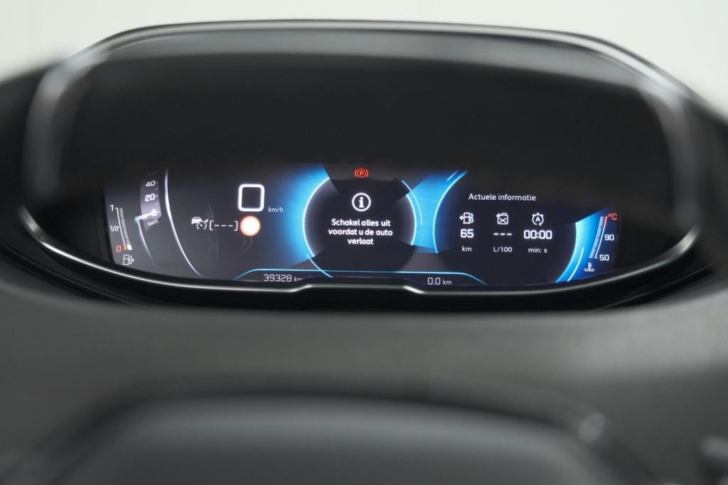 Peugeot 3008 puretech 130 eat8 gt | dodehoekdetectie | adaptieve cruise con