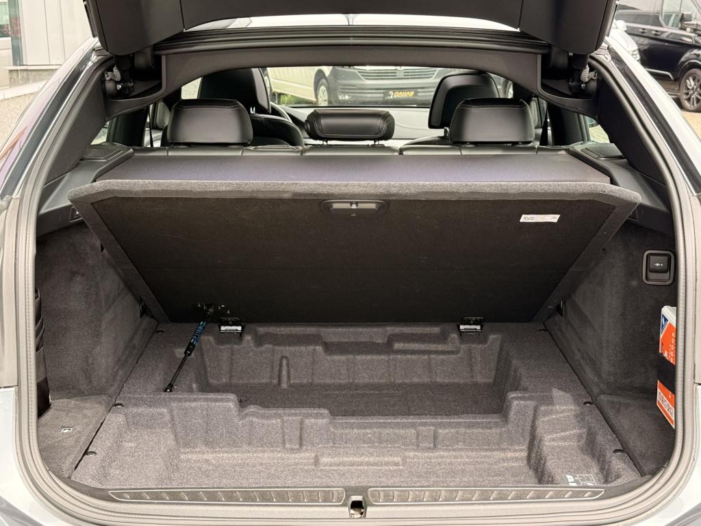 BMW 6 Serie gran turismo 640i high executive m-sport | harman / kardon | 36