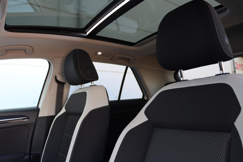 Volkswagen T-roc 1.5 tsi sport business r