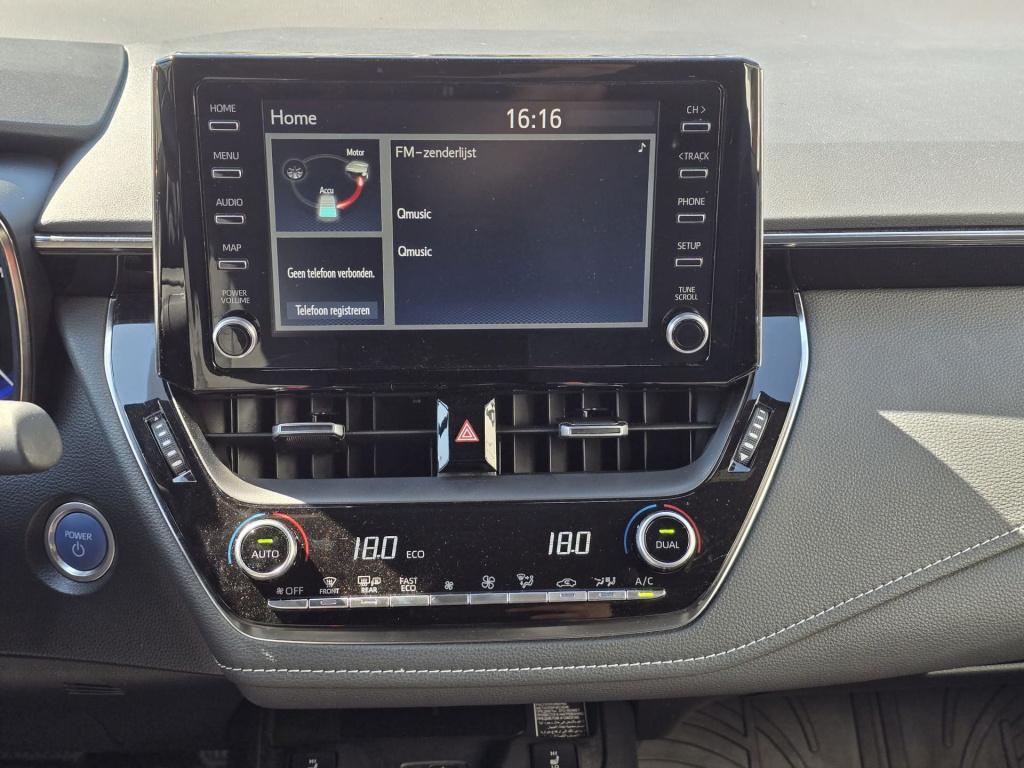 Toyota Corolla Touring Sports 2.0 hybrid dynamic