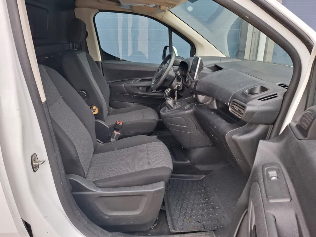 Opel Combo 1.6d l1h1 edition airco / cruise controle / navi / imperial / tr