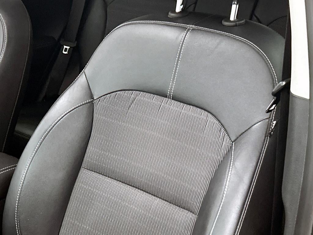 Kia Niro 1.6 gdi hybrid edition | trekhaak | stoel/stuurverwarming |