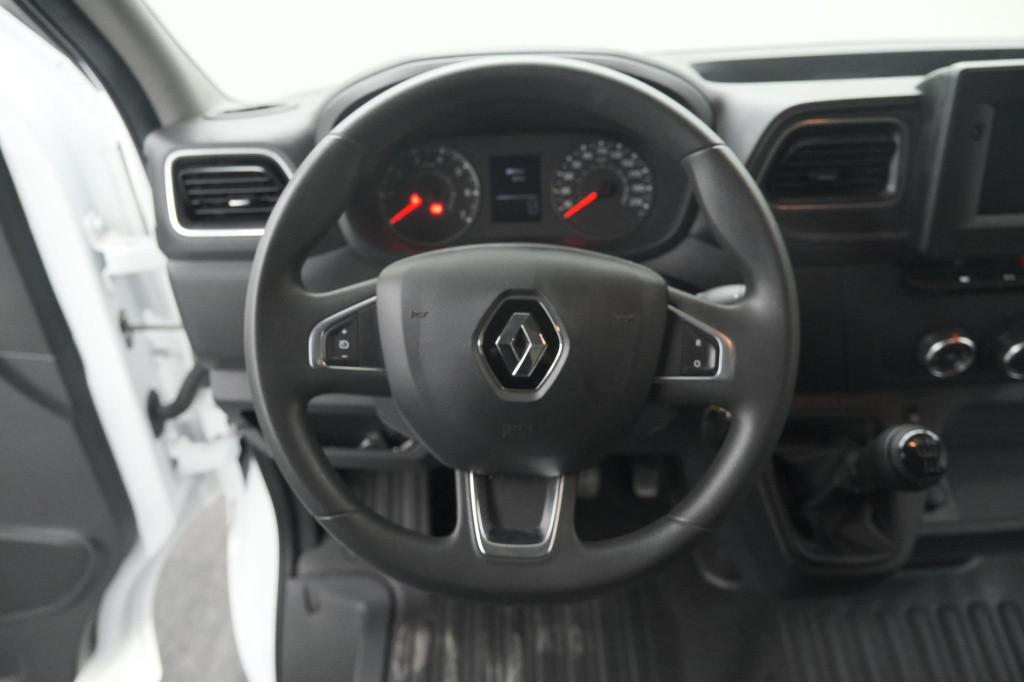 Renault Master t35 2.3 dci 135 l2h2 comfort | camera | vloerplaat | navigat
