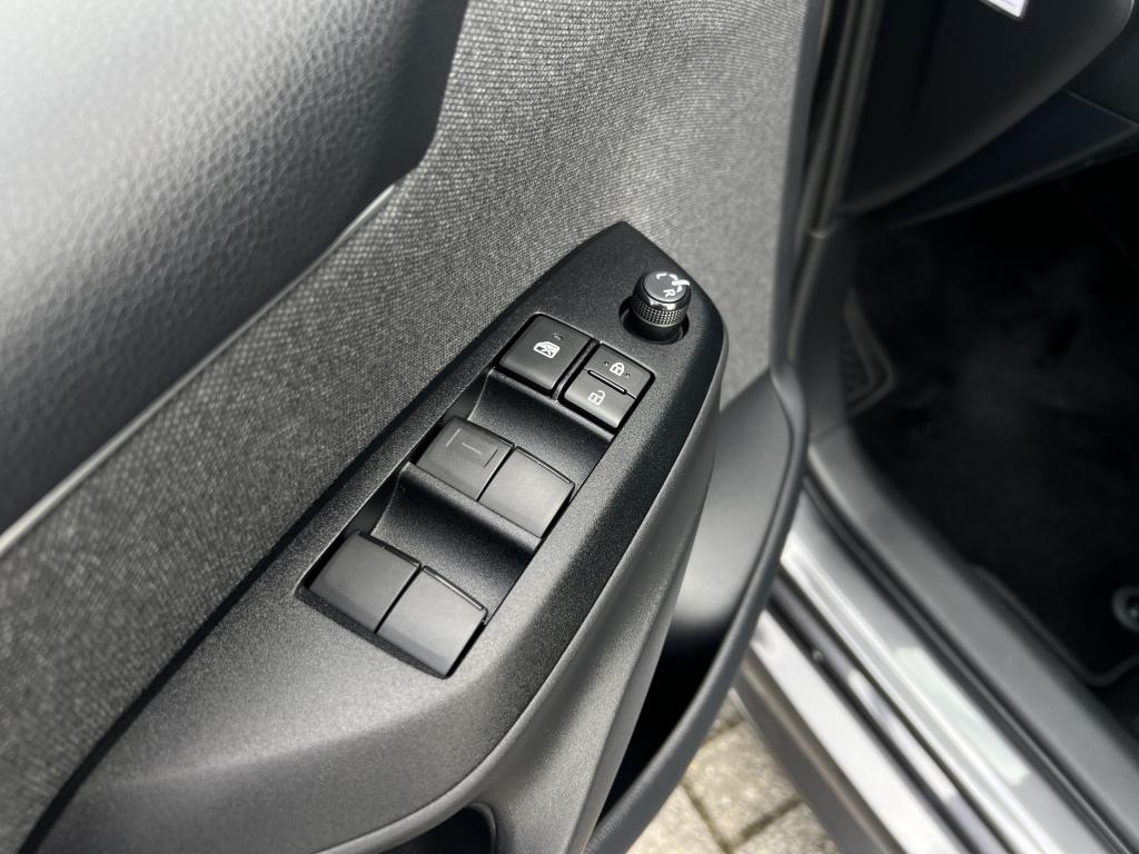 Toyota Yaris 1.5 hyb. dynamic