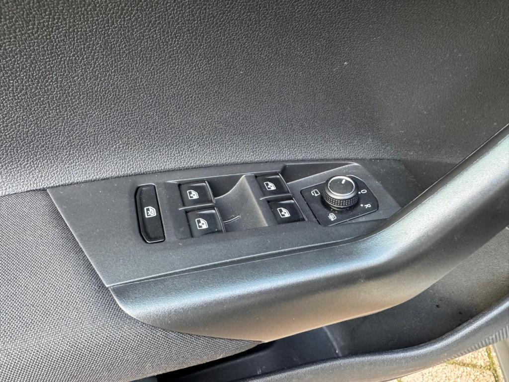 Volkswagen Polo 1.0 tsi highline