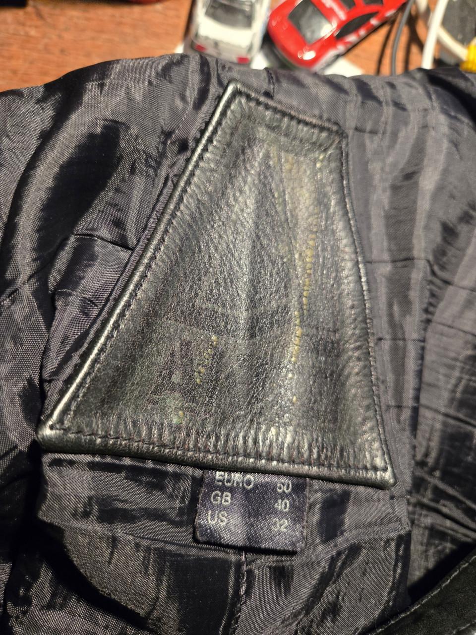 Leren motorbroek Akito Maat 50 .