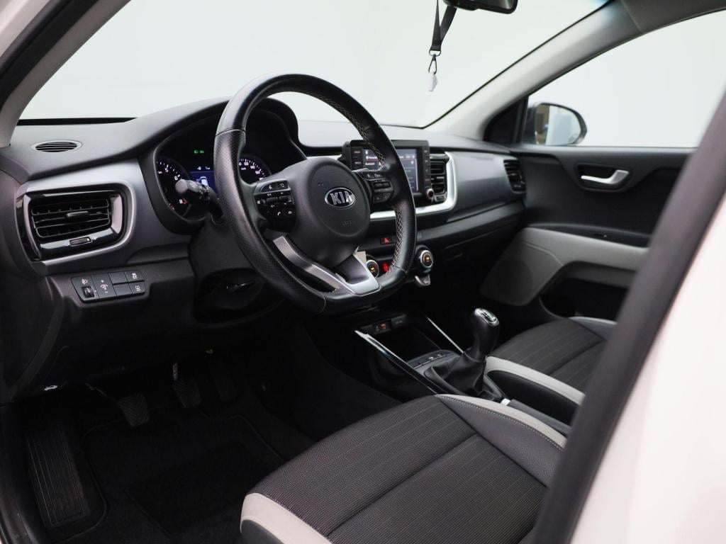 Kia Stonic 1.0 t-gdi mhev black edition | navigatie | apple carplay / andro