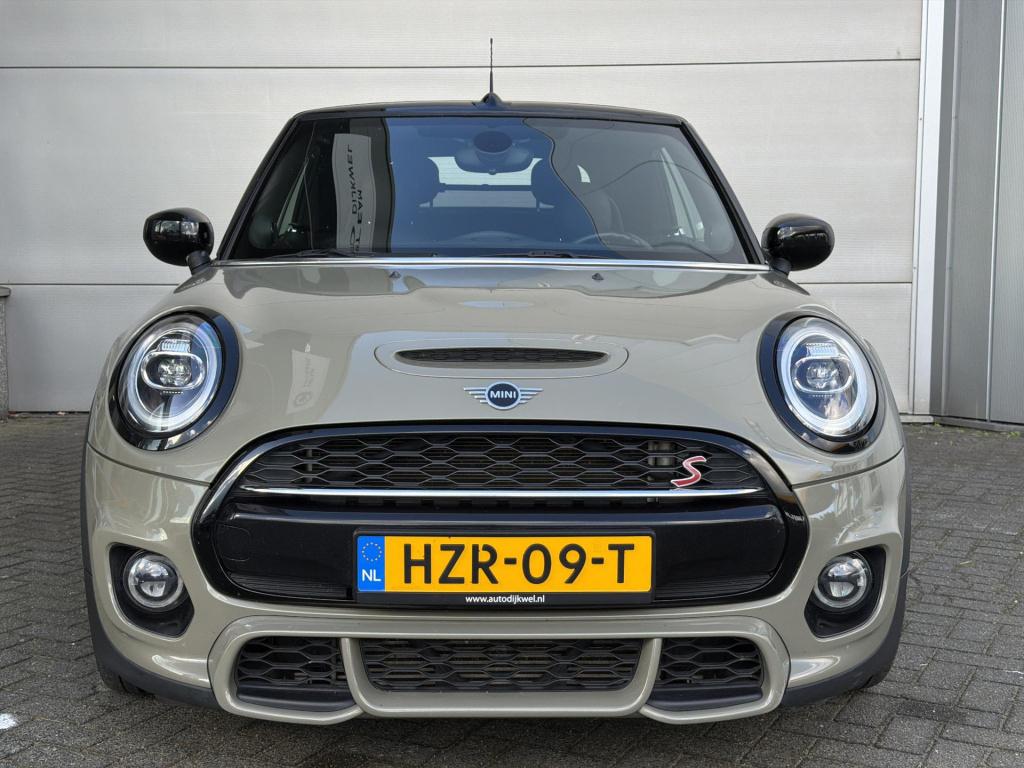 Mini Cooper S Cabrio 2.0 jcw aero-pakket