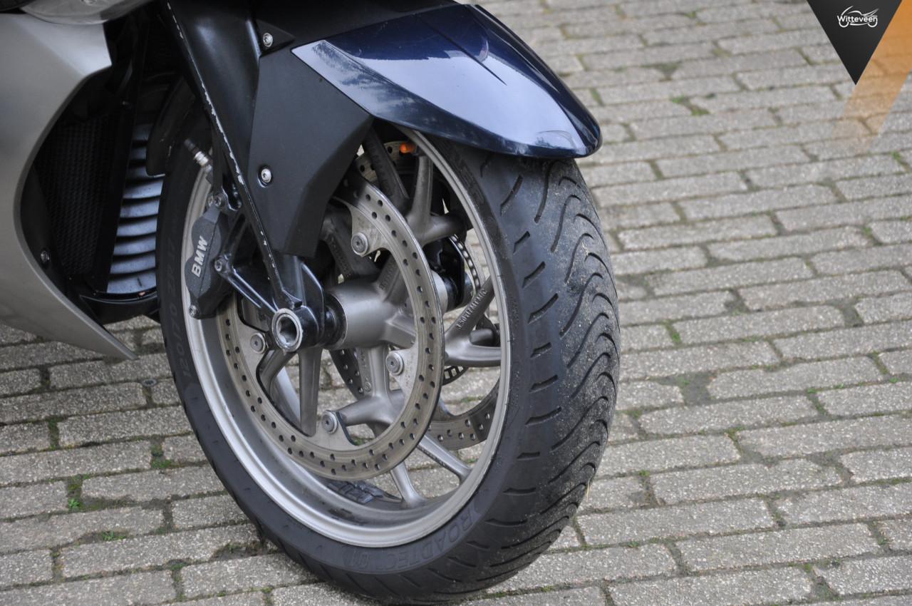 BMW K1600GTL