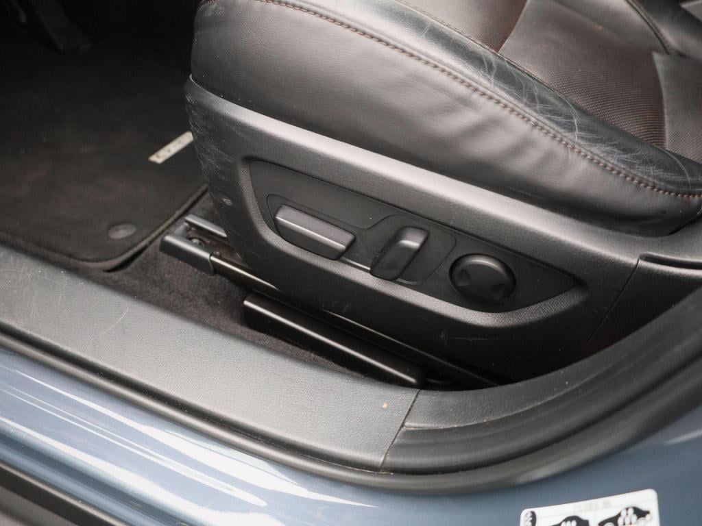 Mazda Cx-30 2.0 e-skyactiv-g m hybrid comfort | navigatie | apple carplay /