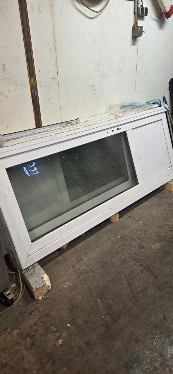 3x kunstof aleminieum deuren zelfde maat