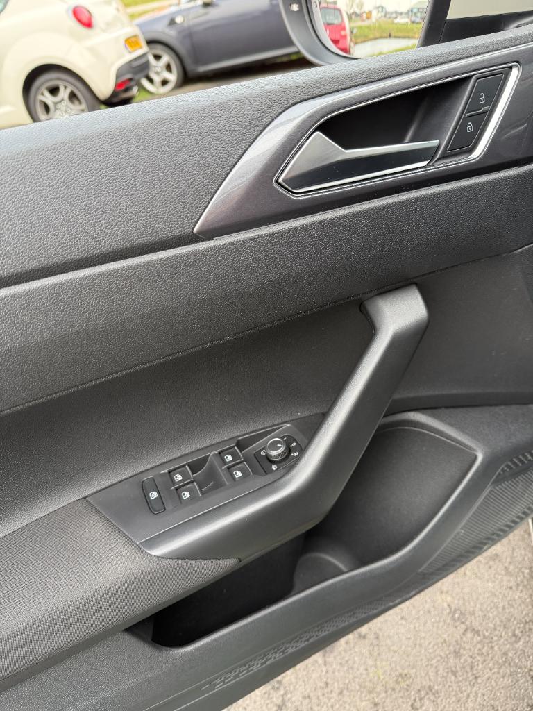 Volkswagen Taigo 1.5 tsi dsg - style edition