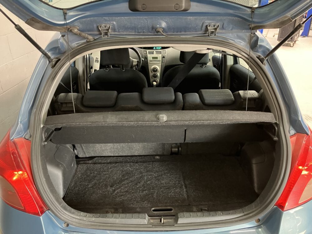 Toyota Yaris 1.3 VVTi Sol