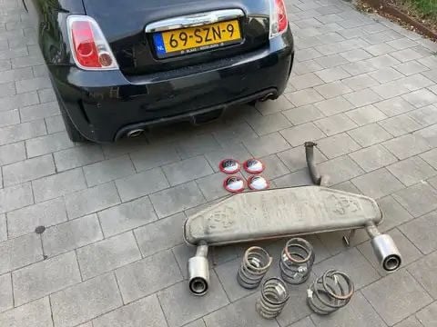Auto Fiat 500 Abarth