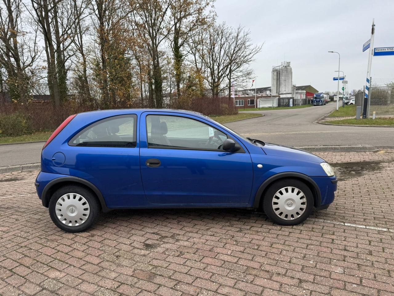 Opel corsa bj 2005 1100 euro