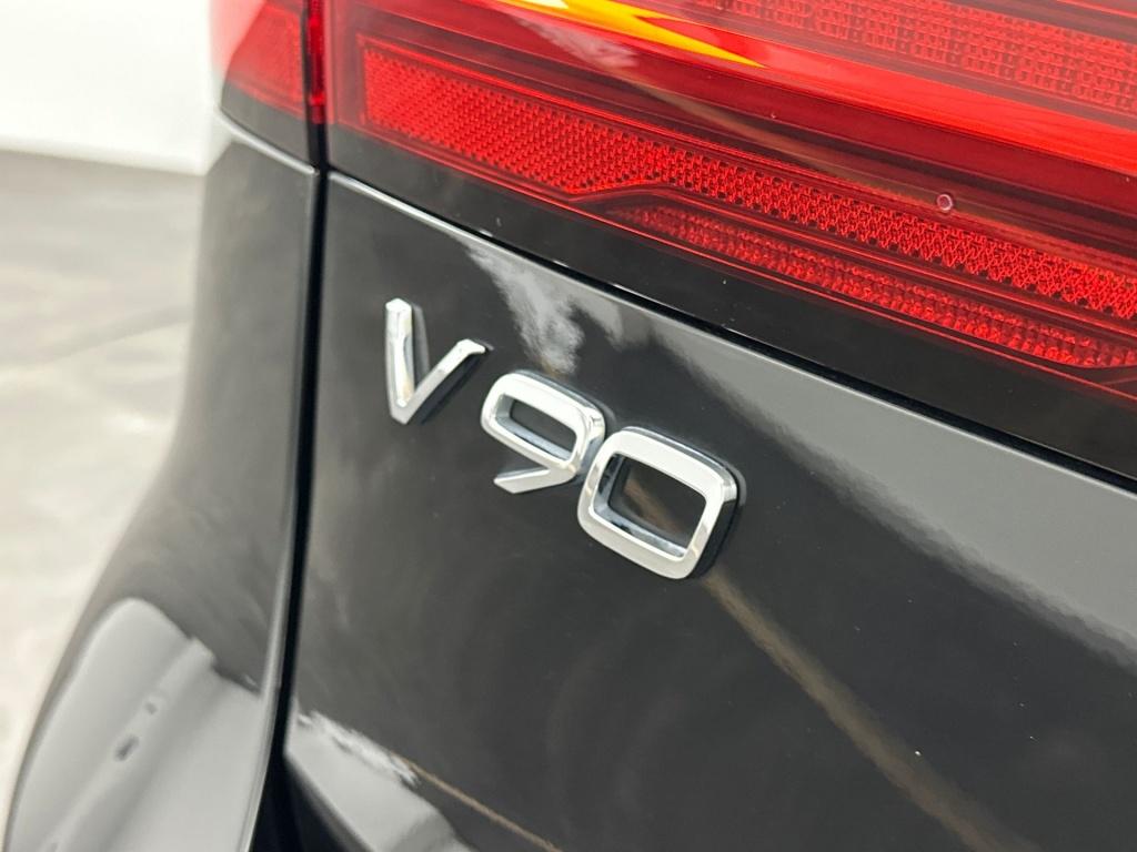 Volvo V90 t6 340pk recharge r-design| panodak| adap.cruise| camera| h&k so