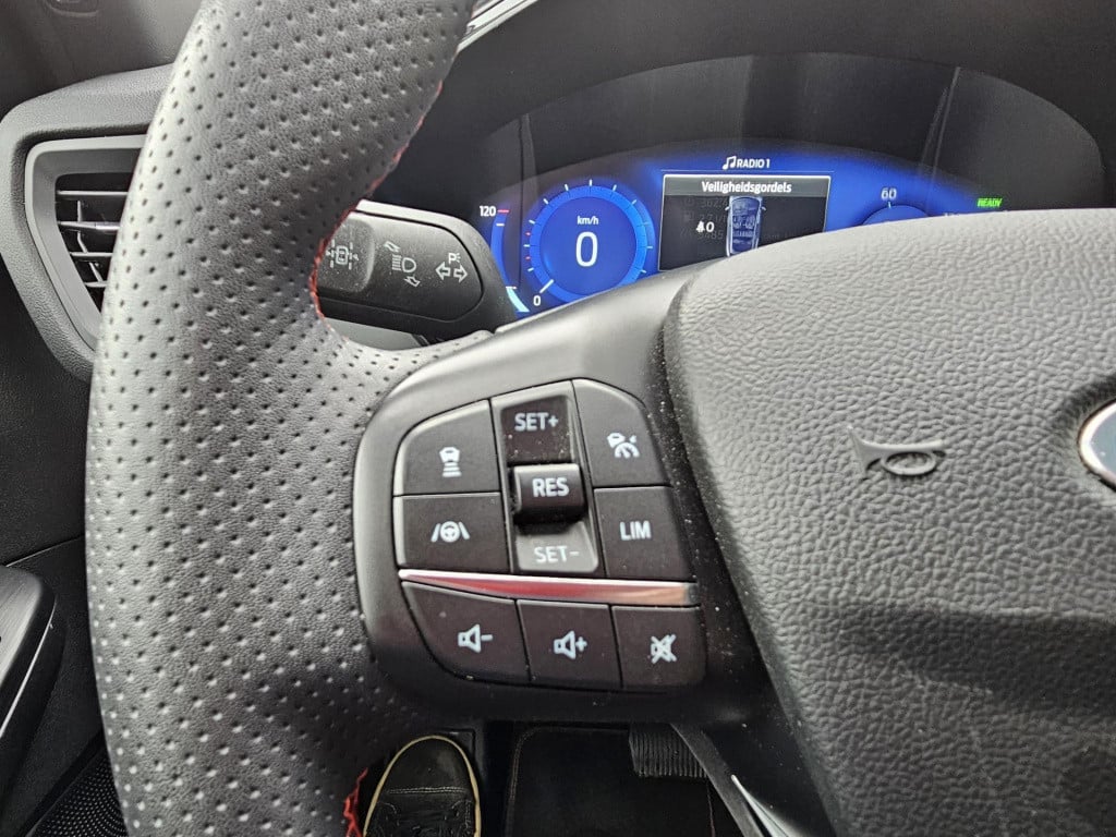 Ford Kuga 2.5 phev st-line x