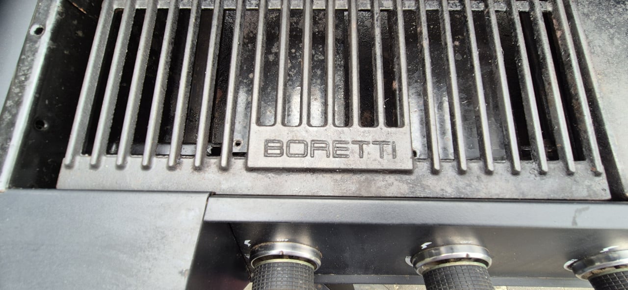 Boretti buitenkeuken