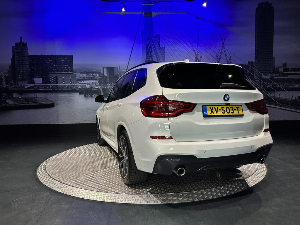 BMW X3 xdrive20i m sport executive edition *pano*trekhaak*memory*hud*