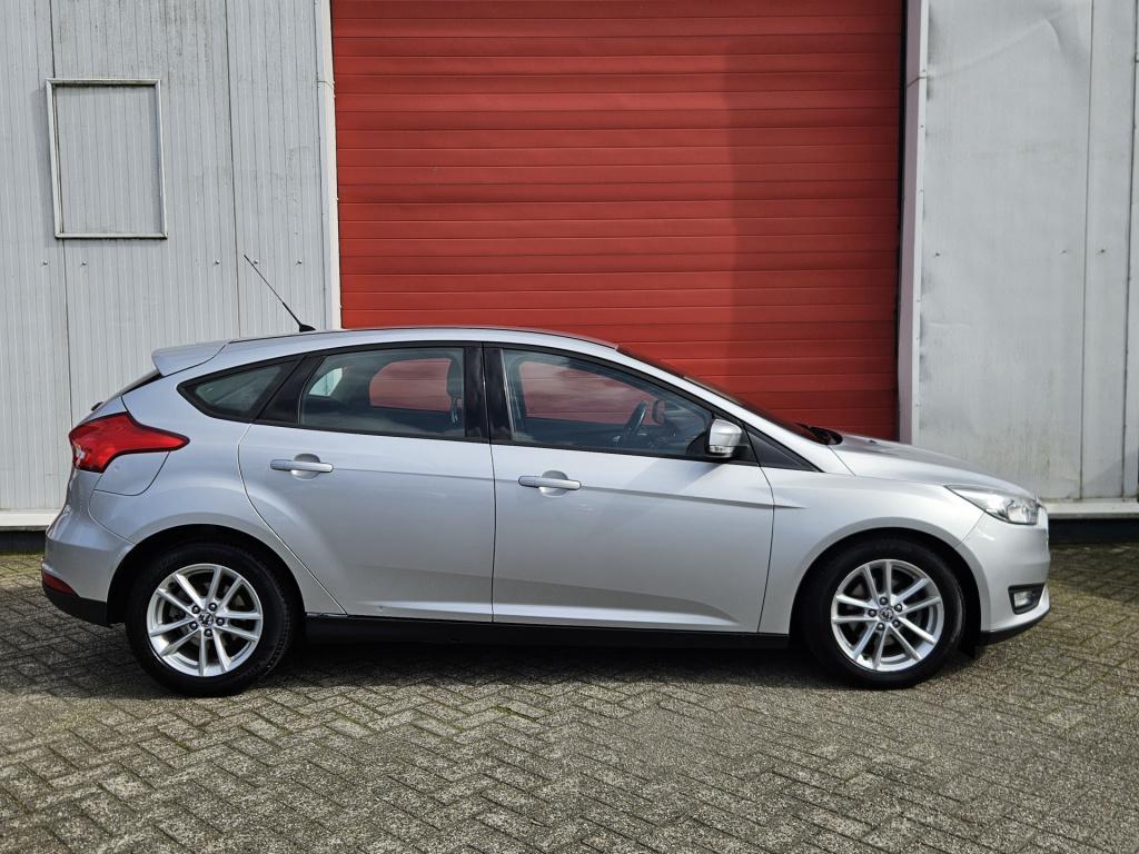 Ford Focus 1.0 titanium | cruisec. | bluetooth