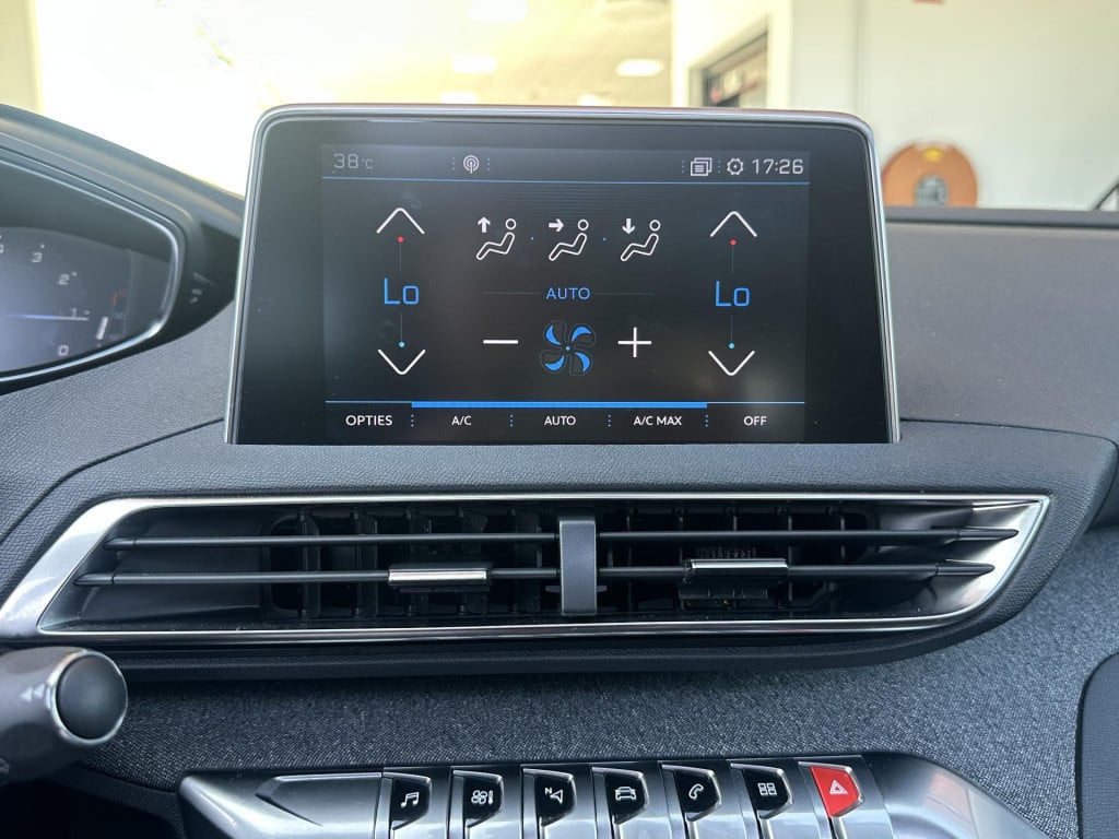 Peugeot 3008 1.2 puretech crossway