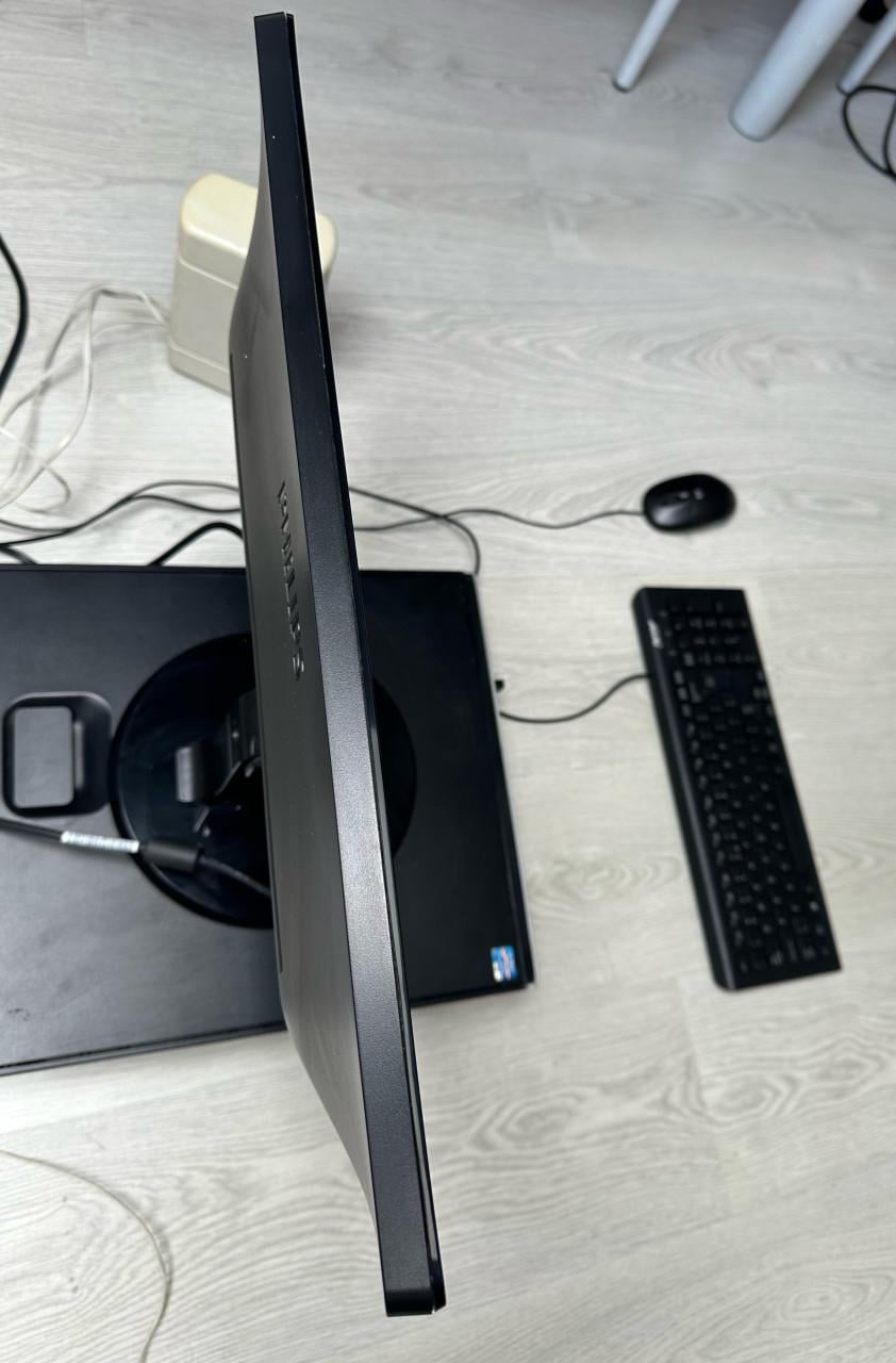 Desktop PC complete set Core i5/7GBram/Windows11/SSD