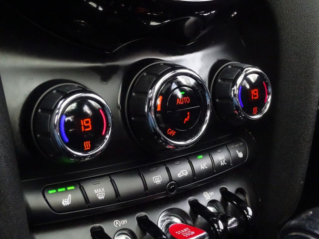 Mini Cooper mini 1.5 chili serious business led | leder | pano