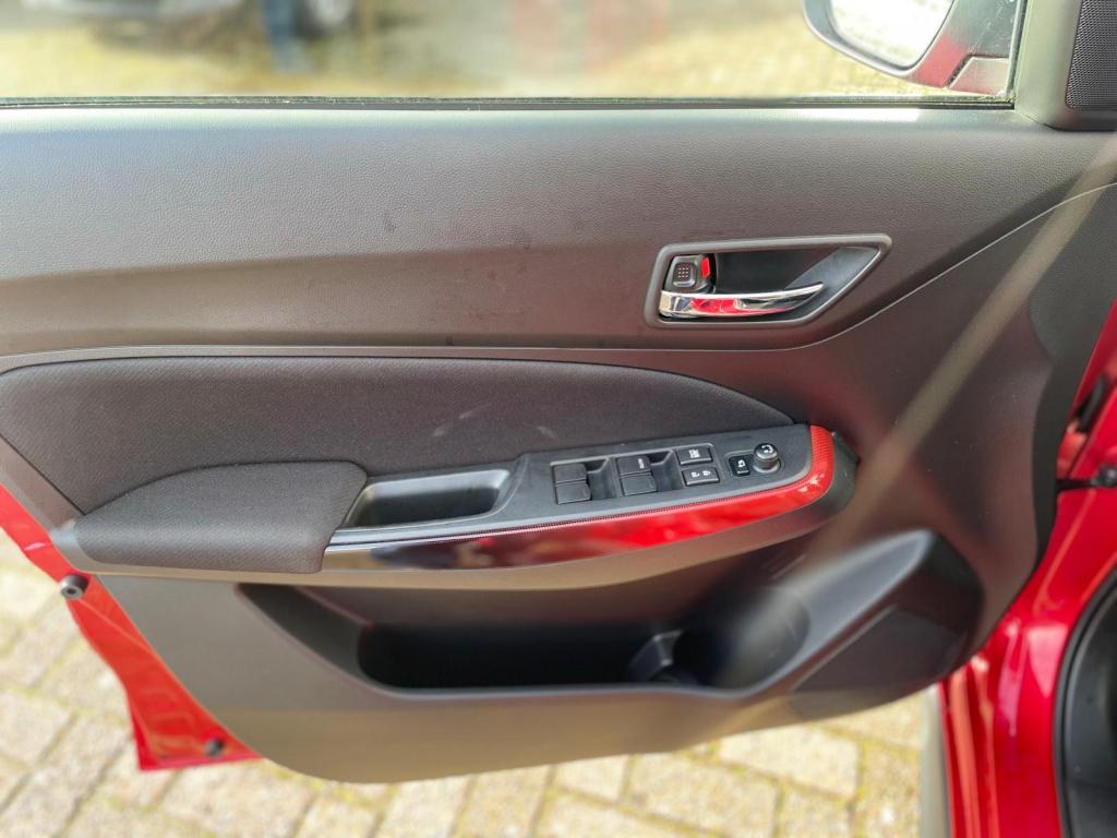 Suzuki Swift 1.4 sport smart hybrid