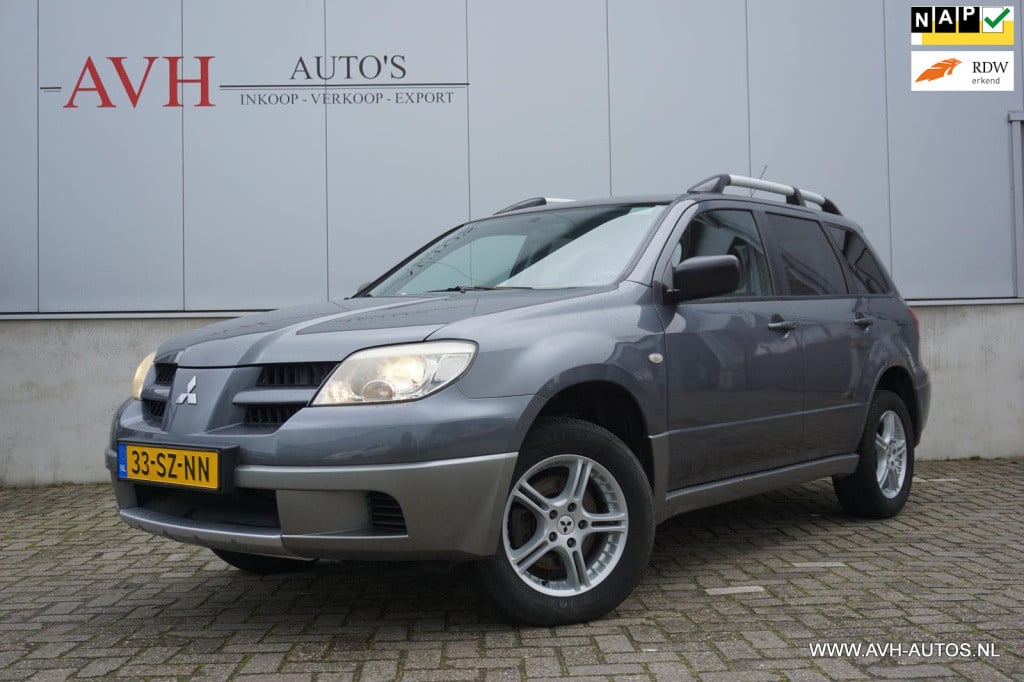 Mitsubishi Outlander 2.0 invite+