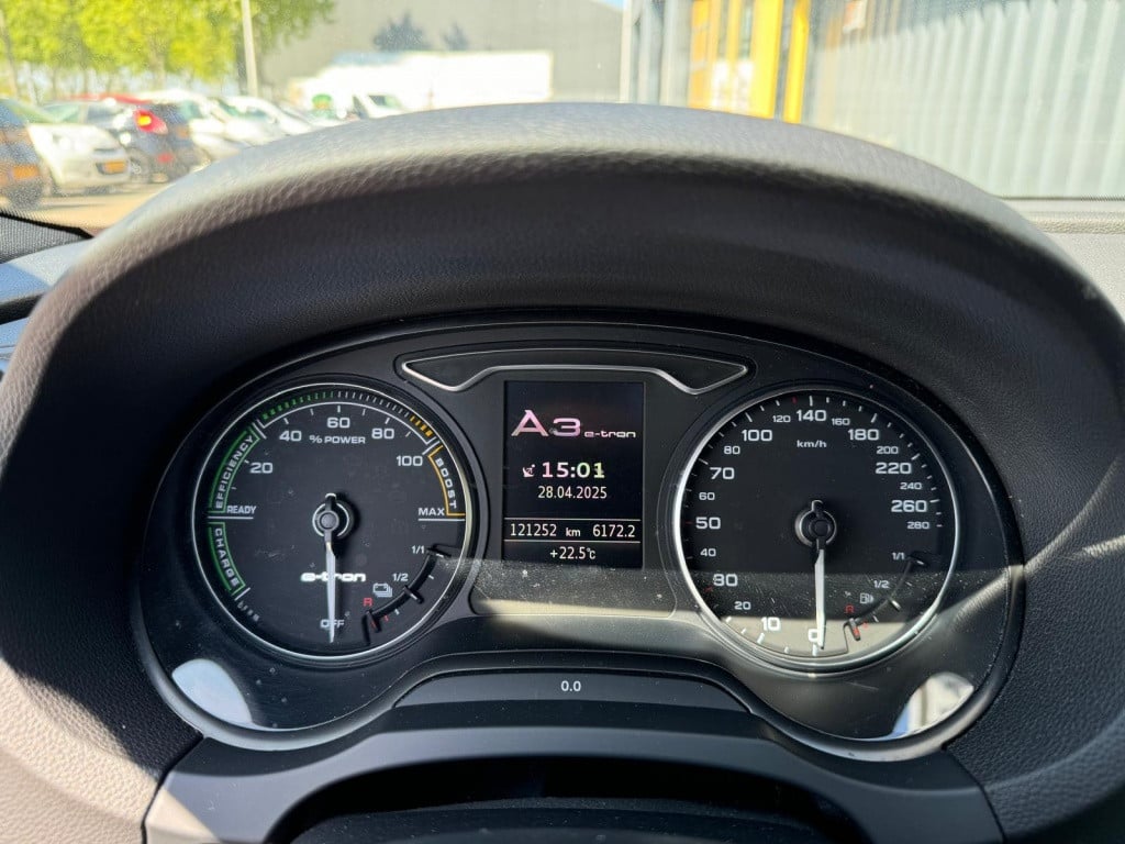 Audi A3 sportback 1.4 e-tron amb. pl+