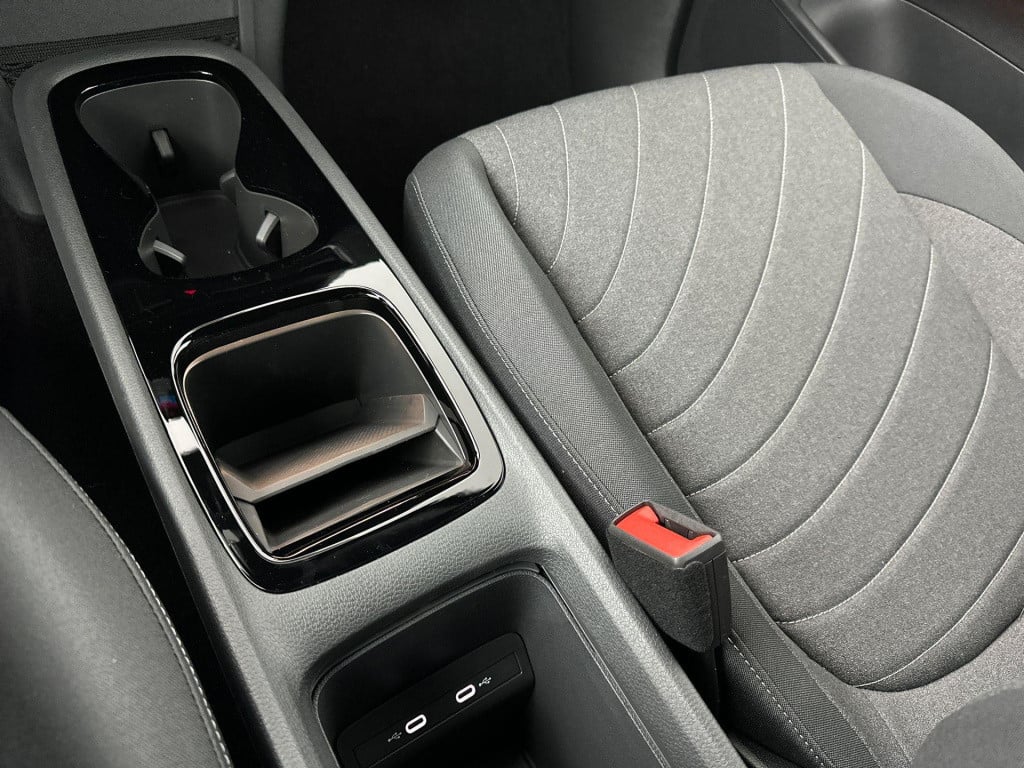 Volkswagen Id.3 black edition 52 kwh accu. 125 kw / 170 pk hatchba