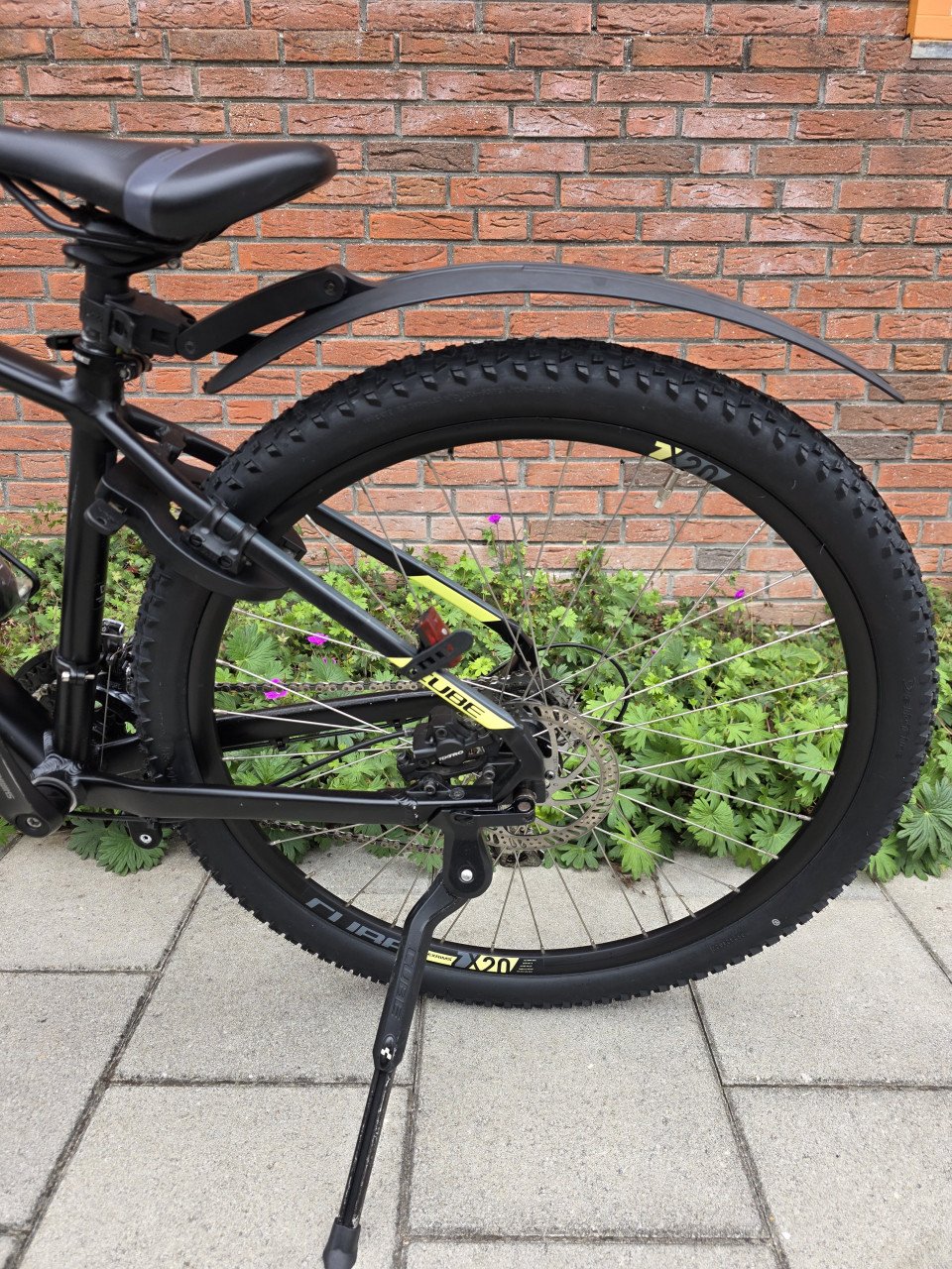 CUBE | AIM HPA | 27.5 INCH | FRAME 40 CM | NETTE STAAT!!