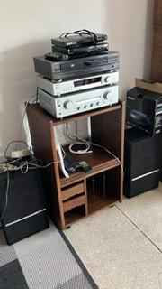 Stereo intstallatie met boxen