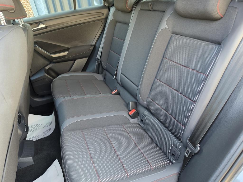 Volkswagen T-roc 1.5 tsi sport blackstyle
