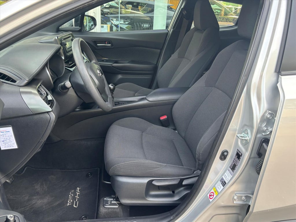 Toyota C-hr 1.2 116pk comfort| airco| adapt.cruise|lane assist| rijklaar in