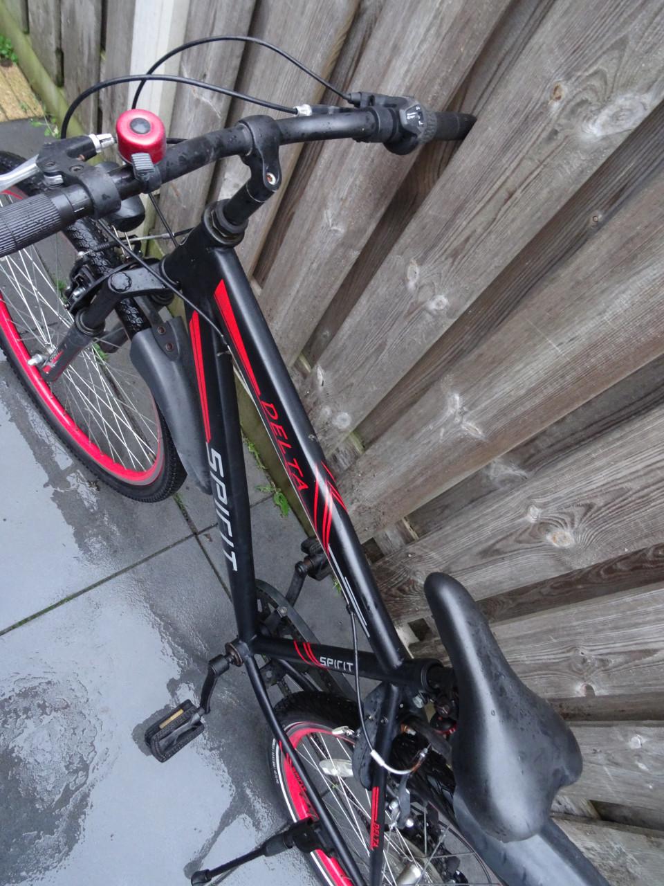 🚲 Spirit Delta Jongensfiets – 26 inch – 6 versnellingen