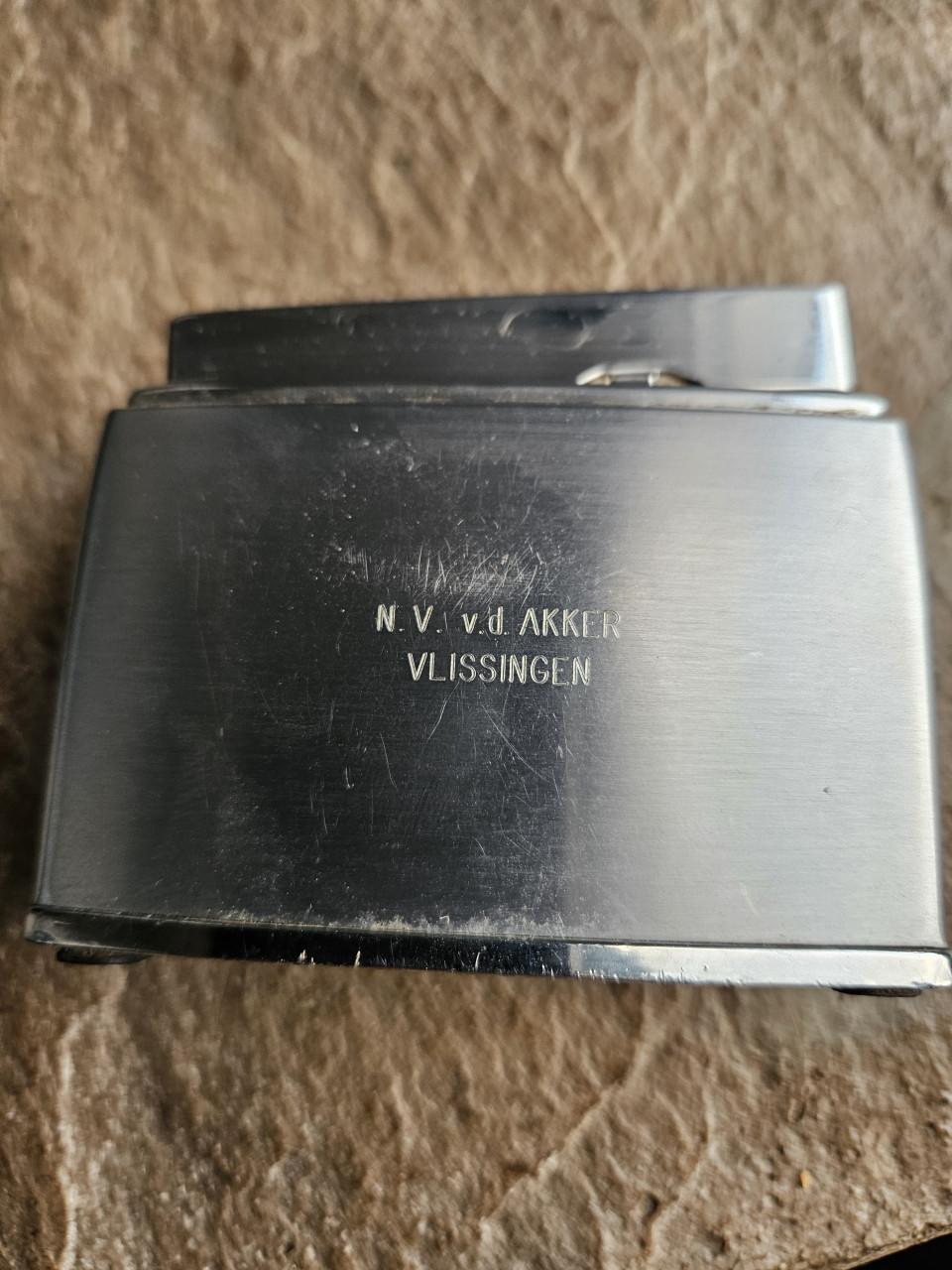 Mooie grote vintage butane tafelaansteker merk Fisher...