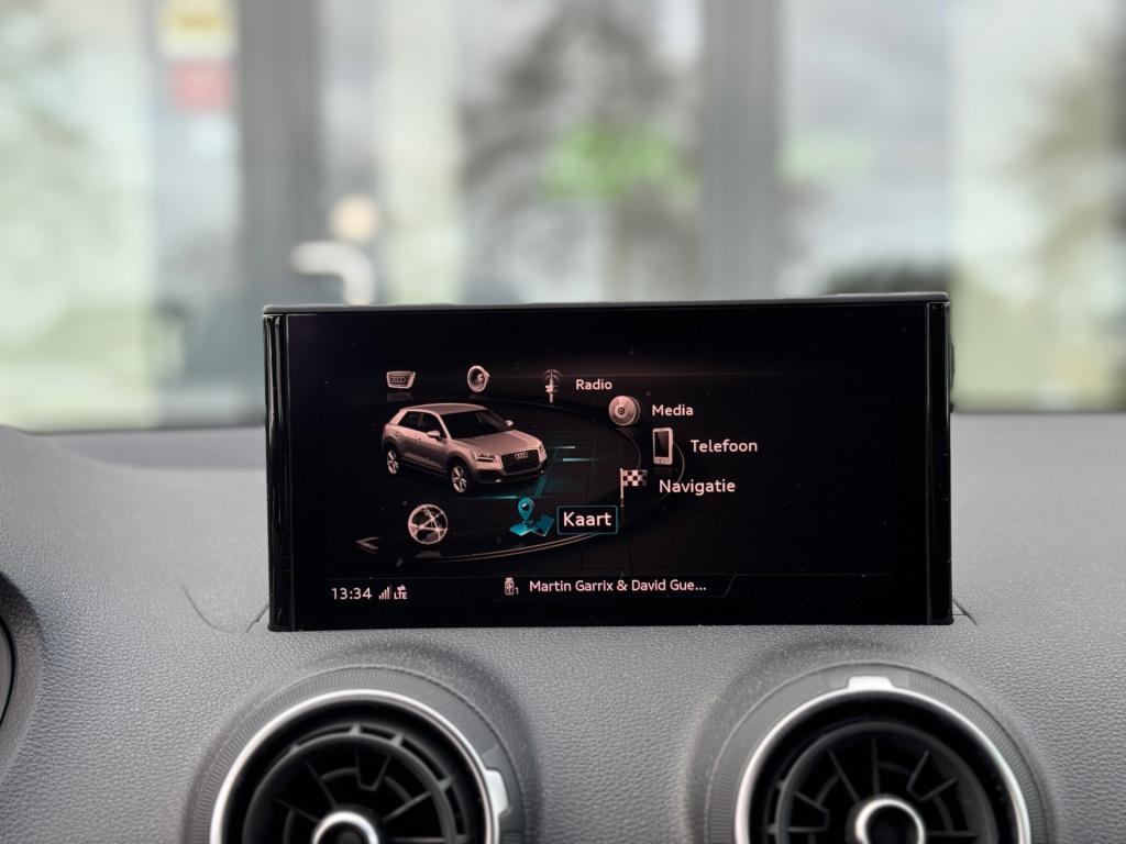 Audi Q2 35 tfsi s-line * virtual cockpit * keyless * matrix led