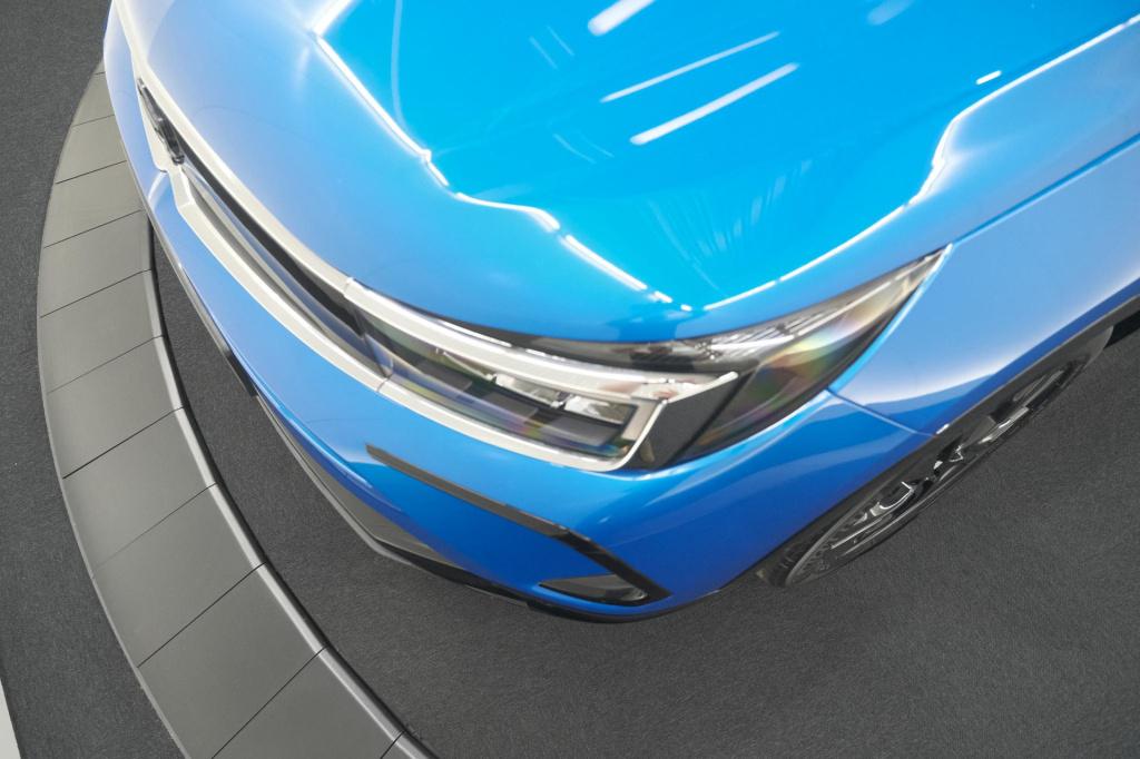 Opel Grandland 1.6 turbo plug-in hybrid 225 gs | adaptieve cruise control |