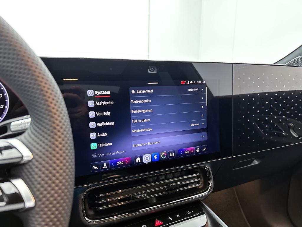 Mercedes-Benz Cla 250+ launch edition 85 kwh | multibeam led | panoramadak 