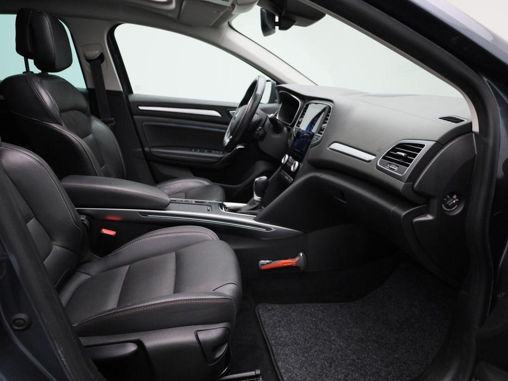 Renault Megane E-tech estate 1.6 plug-in hybrid 160 business edition one | 