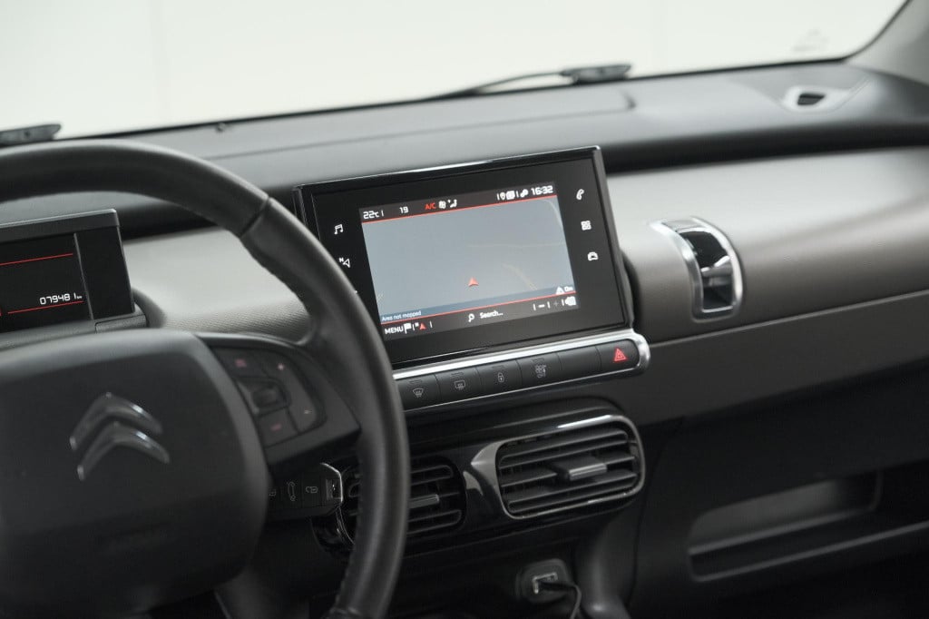 Citroen C4 Cactus puretech 110 business | trekhaak | apple carplay | parkee
